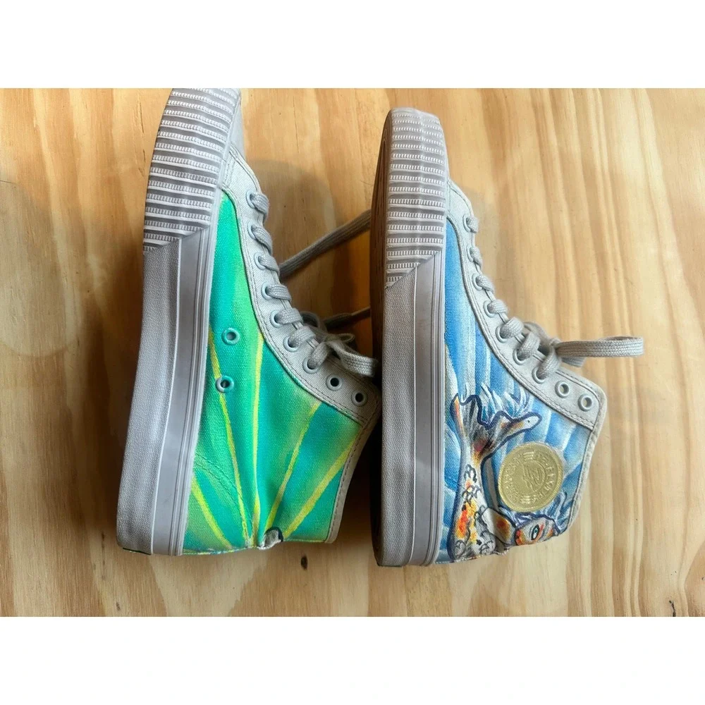 PF Flyers Center Hi Top Sneakers Women 9.5 Blue Green Koi Fish Wave Print Canvas